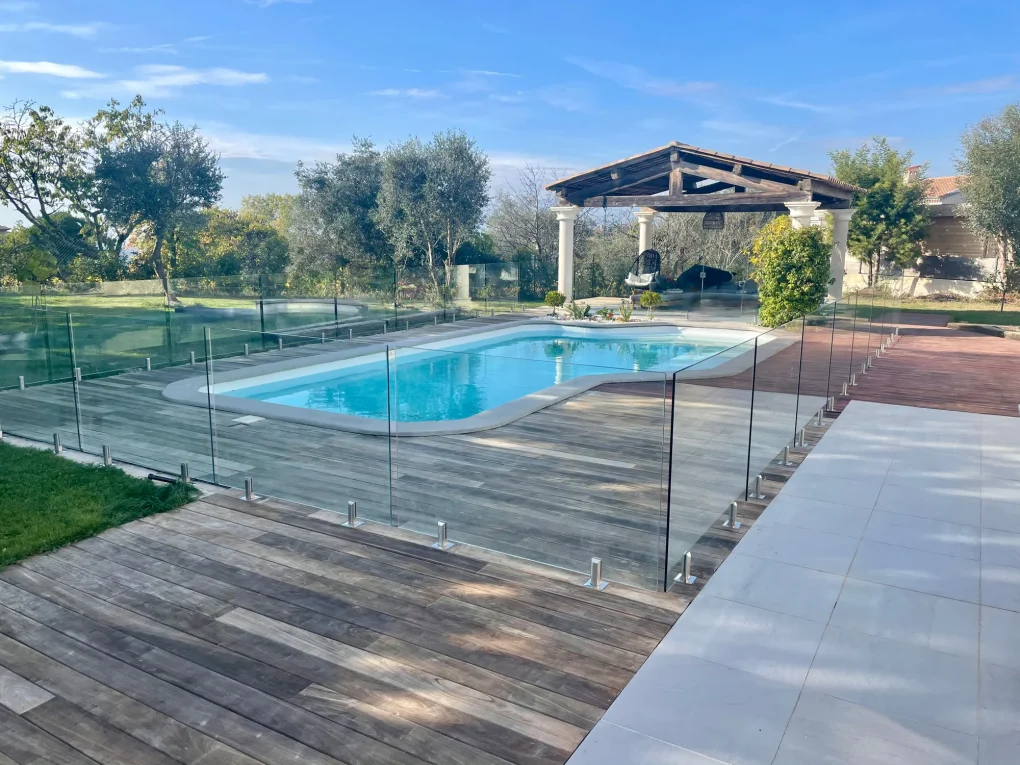 Cloture Piscine En Verre Pour Villa