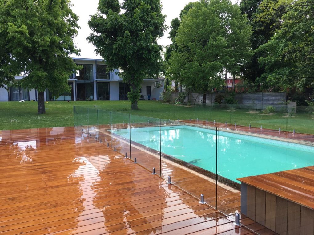 Barriere Piscine Transparente Exterieure Luxe