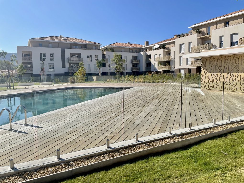 Cloture Piscine Transparente Copropriete