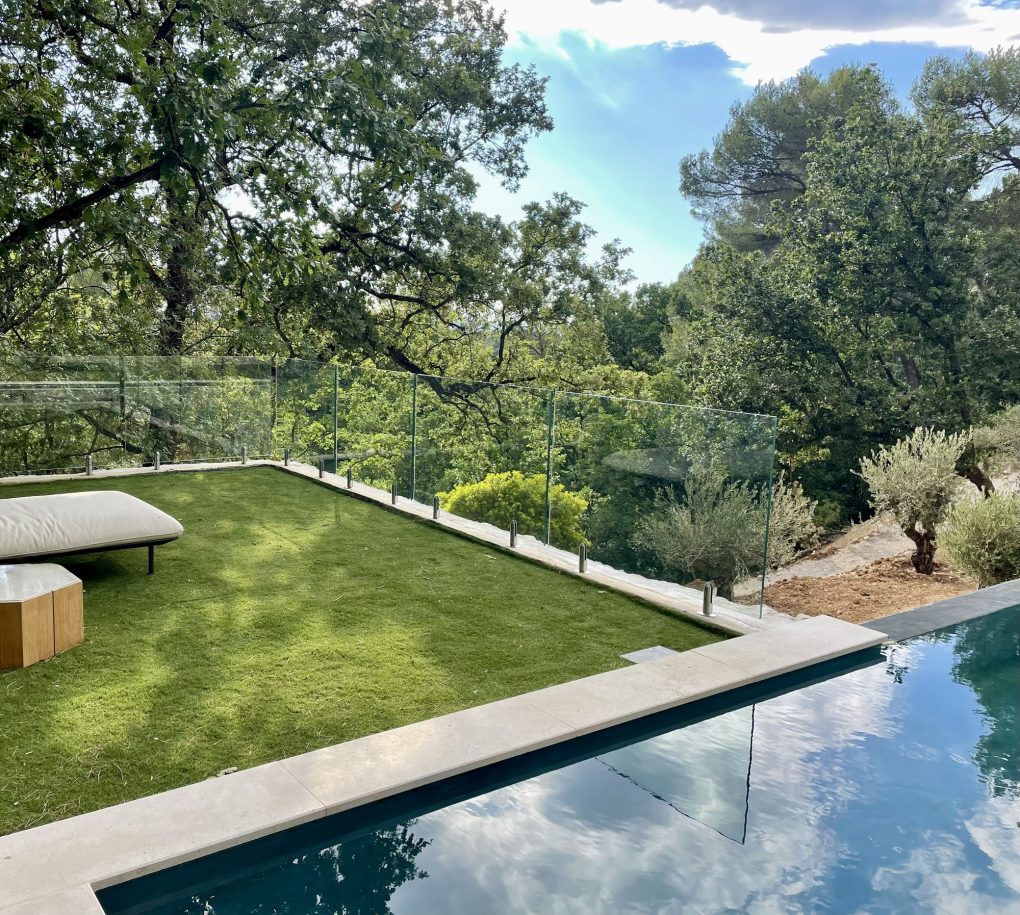 Cloture Piscine Transparente Elegante Sans Poteau